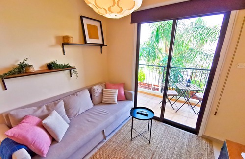 Oroklini Apartment | Lazy Days Pool Apartments - 1 bedroom Apartment