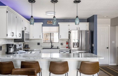 Osage Beach Condo | Lazy Days U-03 - Three Bedroom Apartment, Sleeps 8