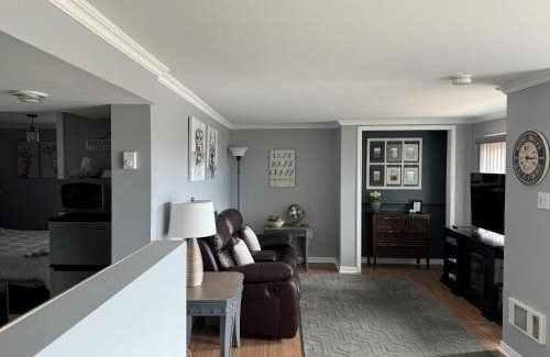 Prince Edward Apartment | Lazy Dayz Vacation Rental