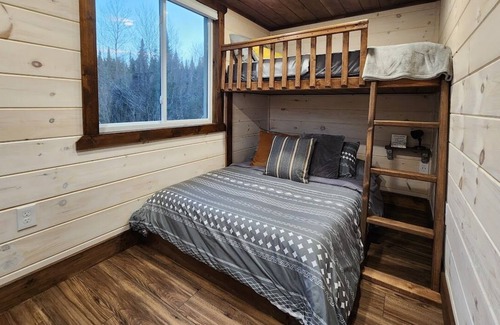 Malone Cabin | Lazy Deer - Tiny Cabin, 50 acres near Titus Ski