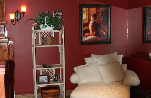 Joppa Apartment | Lazy G #1 Honeymoon Suite