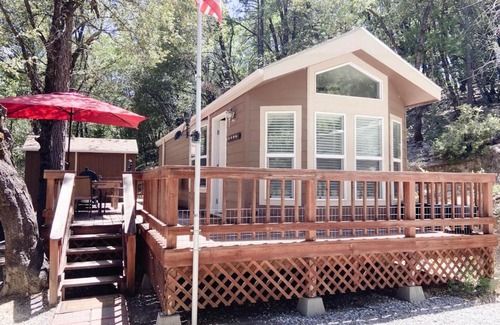 Sonora Cabin | Lazy Z Resort