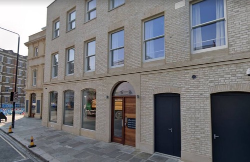 Camden Town Apartment | LCA - Luxury Serviced Apartment in Camden (mins to Central London)
