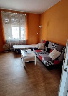 Ruzinov House | lccná samostatná izba v piešťanoch