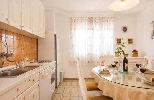 Ruzic House | LCT Holiday Home Ružić