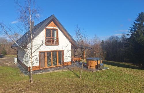 Sekowa House | Leśna Chata domek z balią