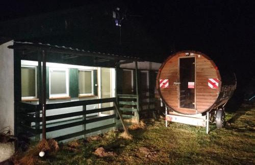 Tuchola House | Leśna Chata kuracyjna nad rzeką z sauną w Borach Tucholskich