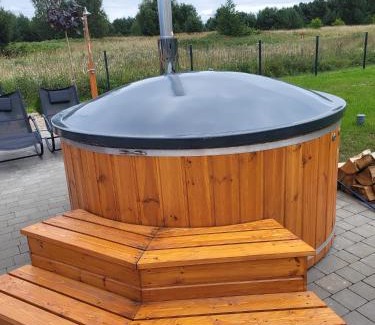 Drawno House | Leśna Zagroda - Dominikowo - Tężnia, sauna, balia