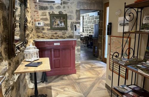 Langeac Hotel | Le 19 - Suite LaFayette 70m2 - Centre Historique - Clim
