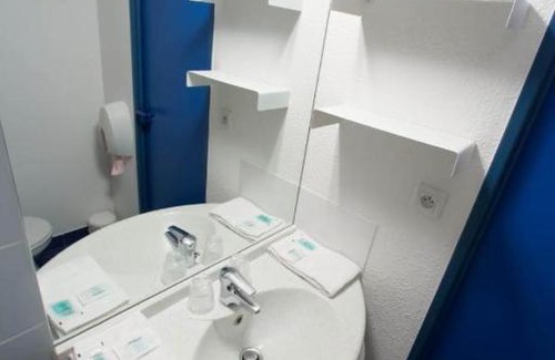 Sainte-Luce-sur-Loire Hotel | Le 2 by AKENA - A11 Nantes Sainte Luce sur Loire