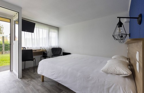 La Ferte-Bernard Hotel | Le 2 by HOTEL AKENA LA FERTE BERNARD