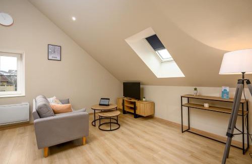 Vieux-Charmont Apartment | Le 63-Appart'Hôtel-GregIMMO
