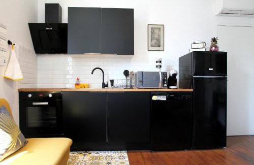Agen Apartment | LE 7E ART Salle de cinéma privée centre Agen