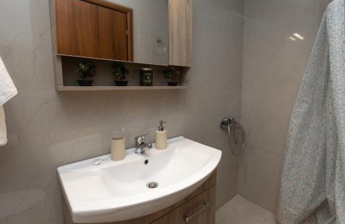 Neapoli-Sykies Apartment | Le Alex