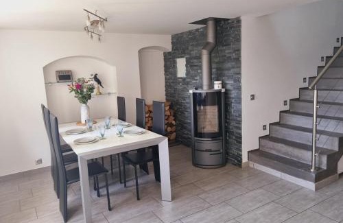 Genevois Apartment | Le Beau-Mont Triplex moderne lit King Size proche Geneve