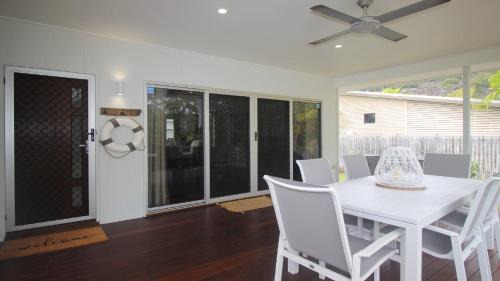 Horseshoe Bay House | Le Belle Aimante, Magnetic Island