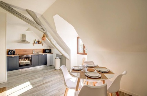 Tours Apartment | Le Belvédère: A meeting place for friends