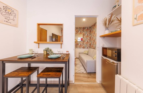 Clermont Ferrand City Centre Apartment | Le Bercail - Joli studio proche commodités