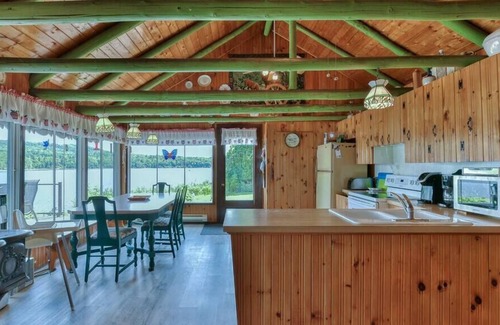 Grand-Remous Ski Chalet | Le Bison 🦬 - Bord de l'eau- Réservoir Baskatong- Pêche