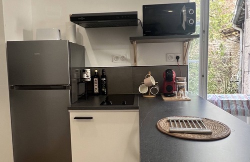 Centre Ville Apartment | Le Bjorn - Cosy T1 refurbished - Centre