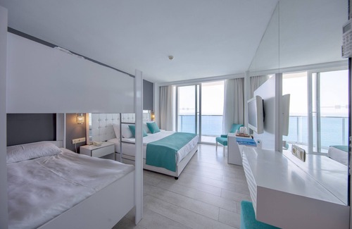 Kadnlar Denizi Mahallesi Hotel | Le Bleu Hotel & Resort