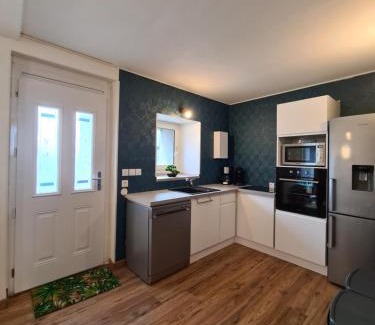 Les Epesses House | Le Bocage gîte 90m2 chaleureux à 4 min du Puy du Fou