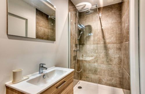 Sainte-Foy-les-Lyon Apartment | Le Bois Doré - Cosy - Sainte-Foy-Les-Lyon