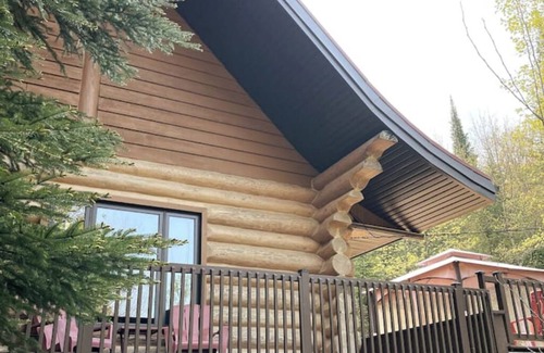 Mandeville Ski Chalet | Le Bois Rond " Chalet