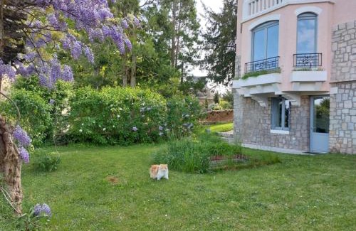 Rodez Apartment | Le Bompard 50 m2 Villa Art Déco Plein centre avec jardin