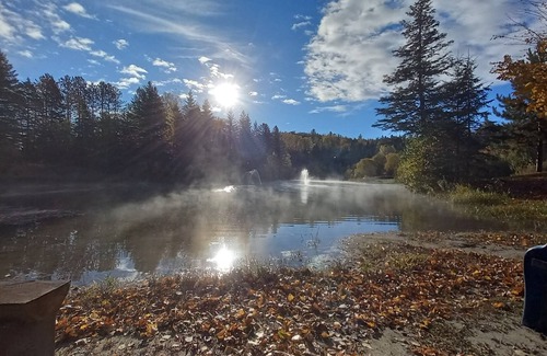 Sainte-Beatrix Cabin | Le Boréal ~ Chalet refuge without electricity or running water