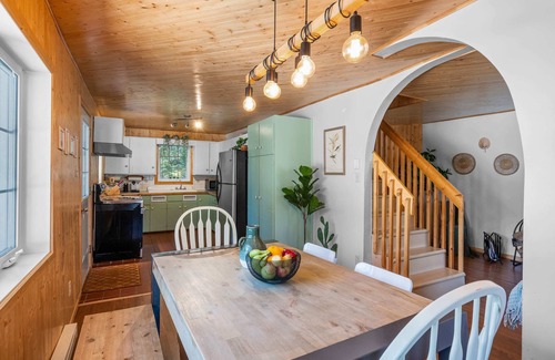 Saint Come Ski Chalet | Le Botanique | lake access | hot tub | fire camp
