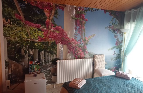 Saint-Aigulin House | le Bougainvillée