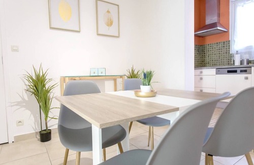 Pontchateau Apartment | Le Brivetain ★ Hypercentre ★ Free parking
