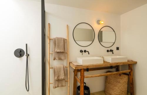 Lurin Apartment | Le Bungalow Gypset