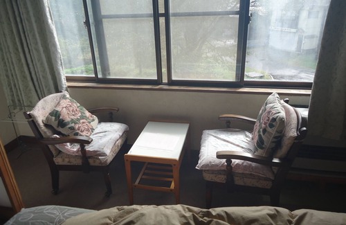 Myoko House | Le Café Cerisier