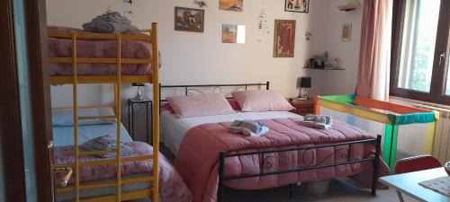 Iglesias House | Le Calle