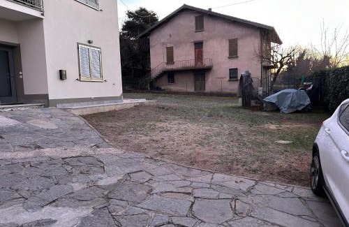 Grandate Apartment | le camelie del Lario