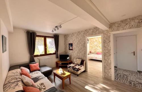 Beaulieu-sur-Dordogne Apartment | Le Caprice de Beaulieu