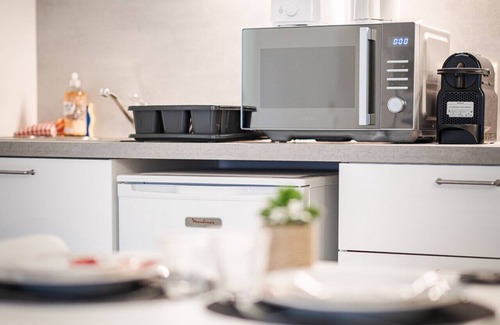 Etampes Apartment | Le Carnot Garden 1 bed