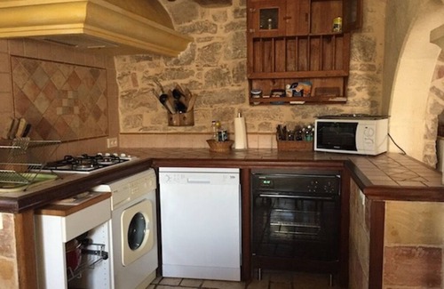 Hures-la-Parade Cottage | Le Cazal, Gîte de France 4 épis, private heated pool