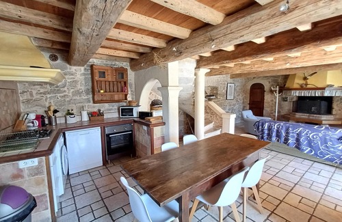 Hures-la-Parade Cottage | Le Cazal, Gîte de France 4 épis, private heated pool
