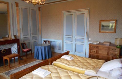 Parigny Bed & Breakfast | Le Château d'Ailly