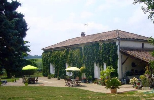 Condom Bed & Breakfast | Le Château de Roquebère