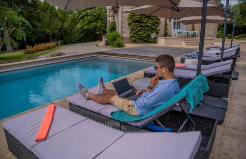 La Gaubretiere Bed & Breakfast | Le Château des Tourelles en Vendée