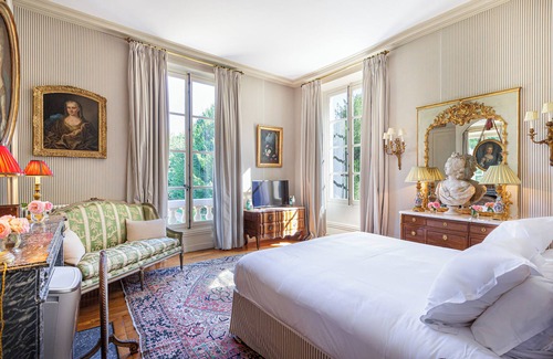 La Croix-en-Touraine Other | Le Château de Paradis, un Élégant Domaine Situé Dans la Vallée de la Loire