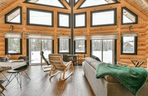 Saint Donat Ski Chalet | Le Chalet Enchanté