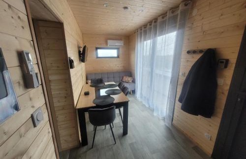 Lucay-le-Male Ski Chalet | Le chalet de Lenny- spa- borne recharge- wifi
