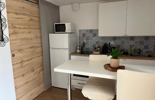 Saint-Jean-de-Fos Apartment | Le chalet des Auré's