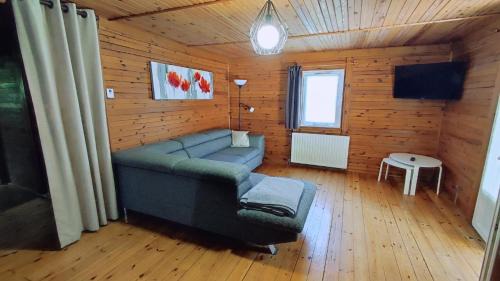 Leffincourt House | Le chalet du mazagran