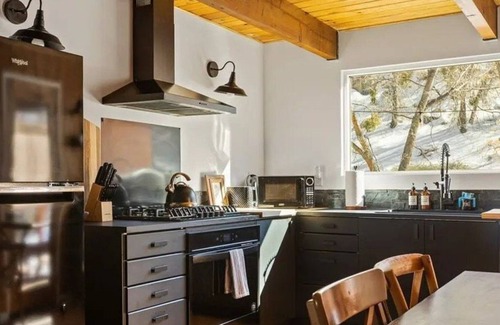 Arrowbear Lake Cabin | Le Chalet of Arrowbear Lake